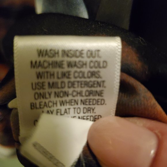 Simply Vera Abstract Top - Picture 5 of 7